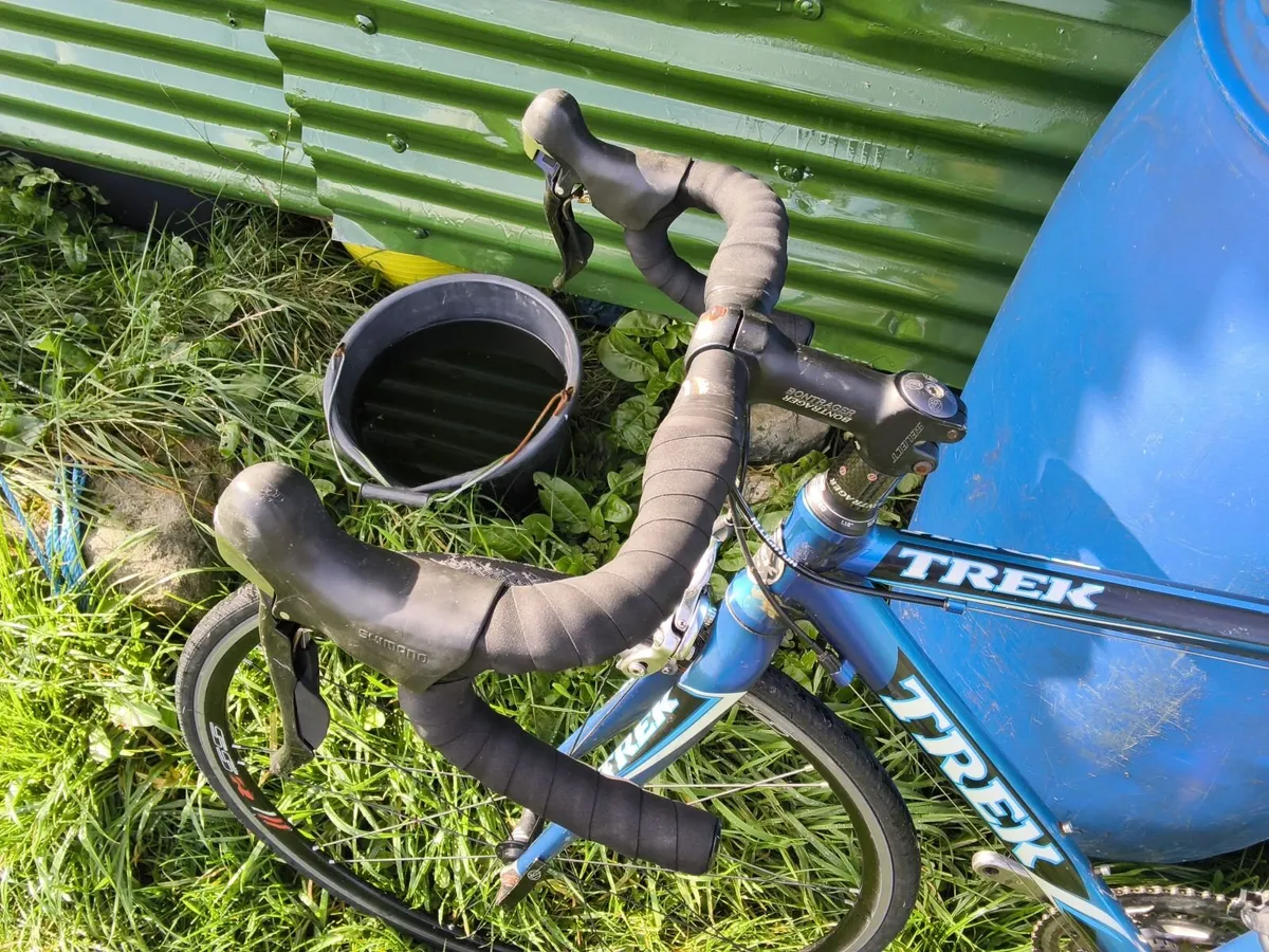 Trek 1500 Road Bike - Image 2