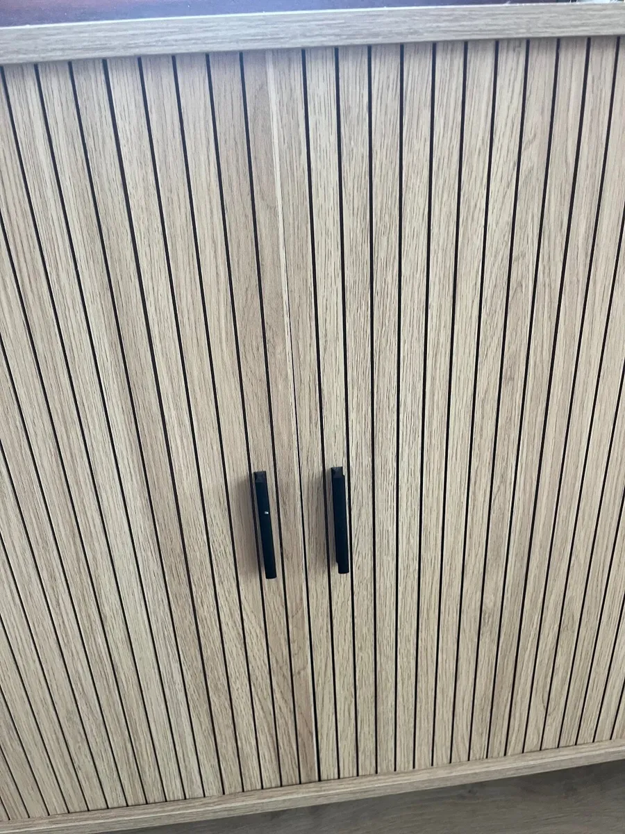 Cabinet - Image 4