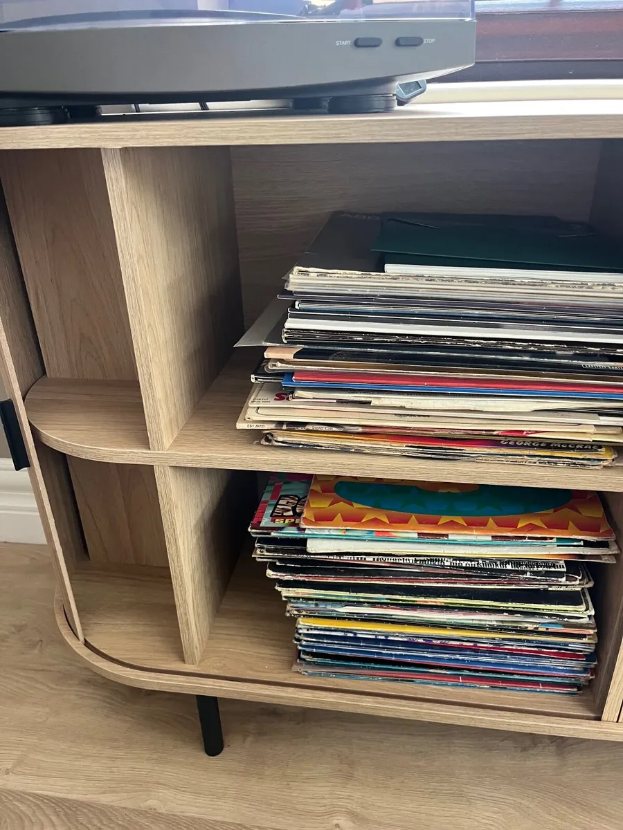 Cabinet - Image 3