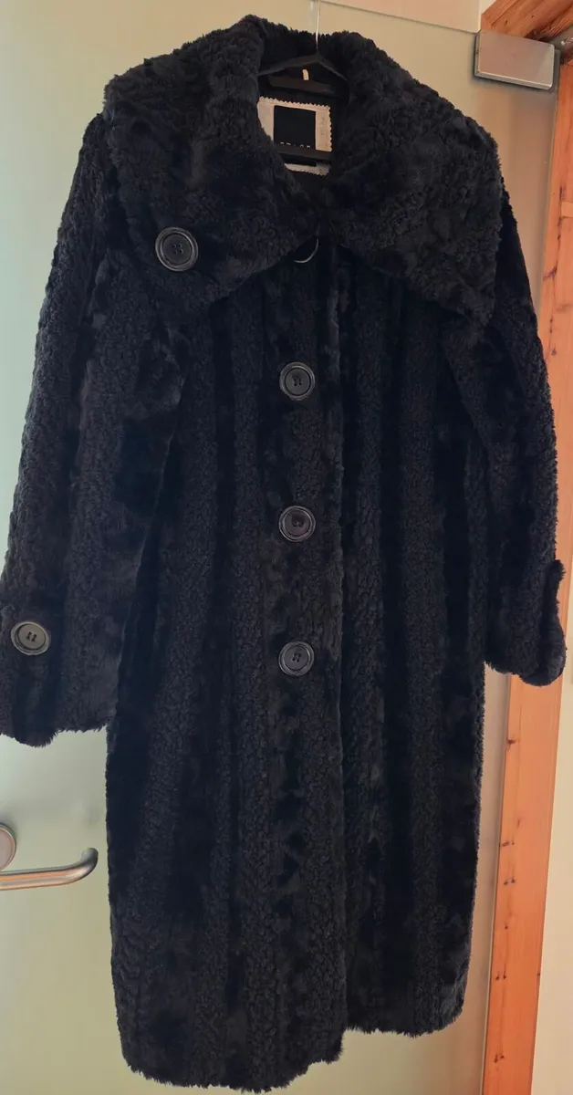 Etage Black Faux Fur Long Coat – UK 14 - Image 1