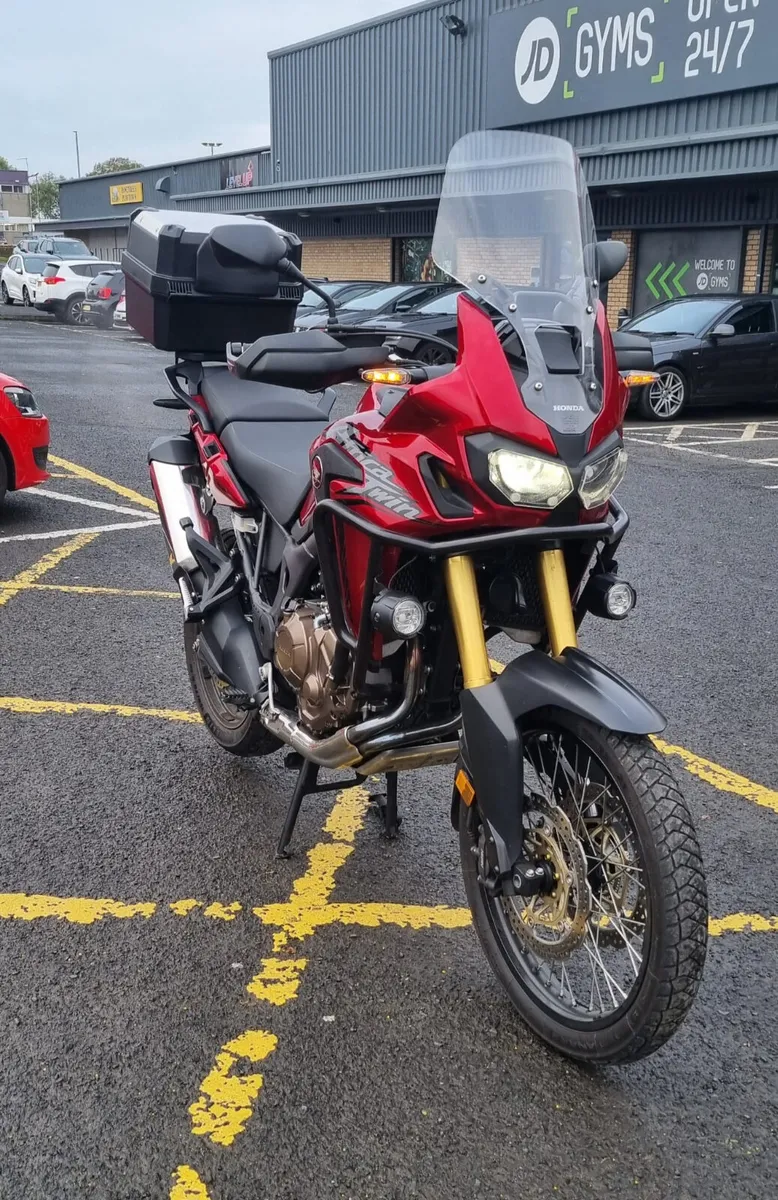 Honda CRF1000 Africa Twin - Image 1
