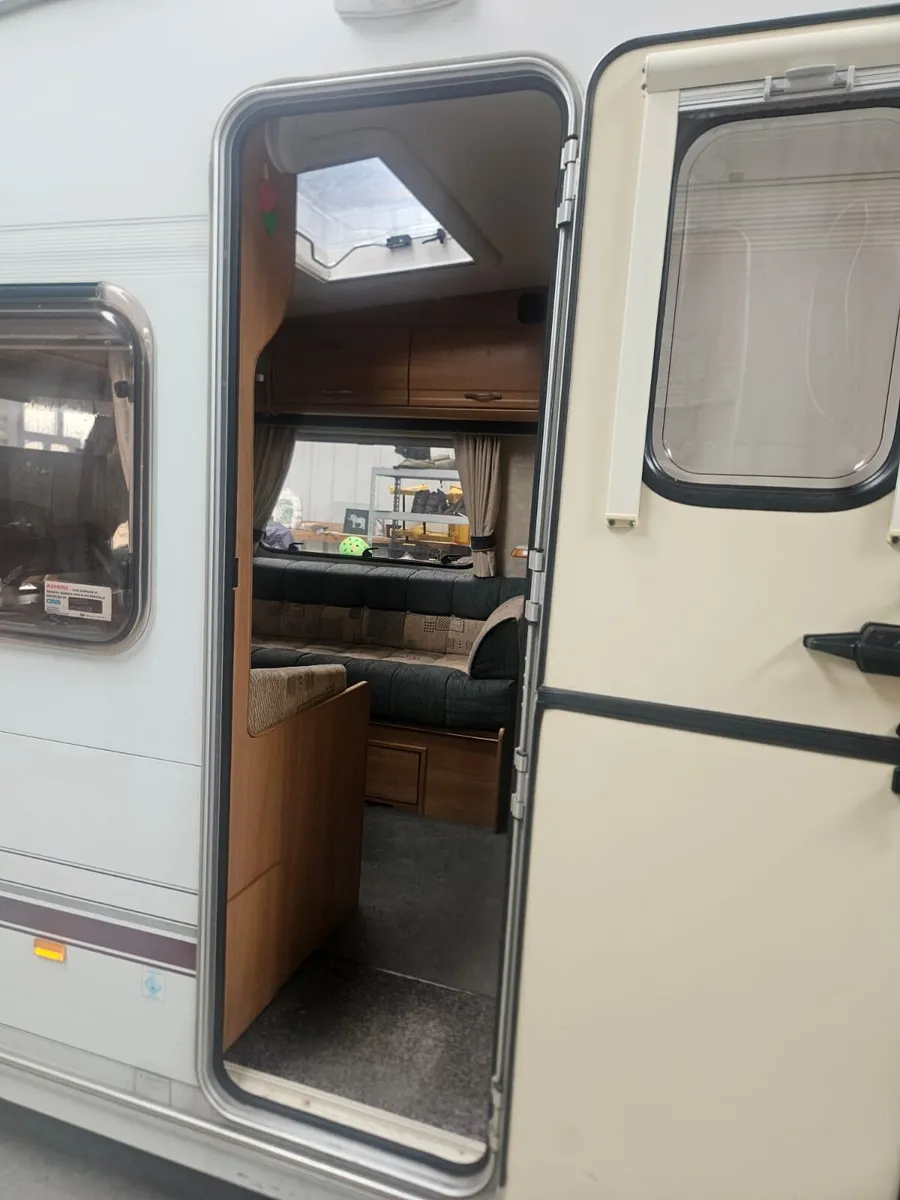 swift accord 500 caravan - Image 2