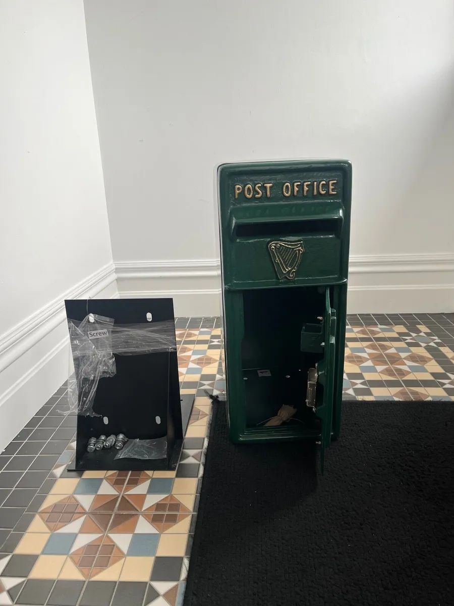 Post Box - Image 1