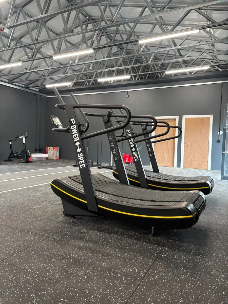 Curved Treadmills - Image 3