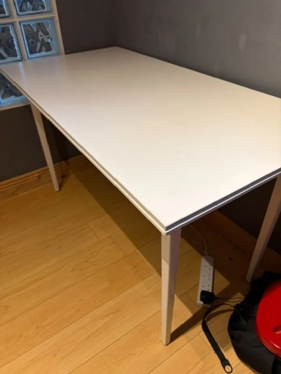 desk - Image 2