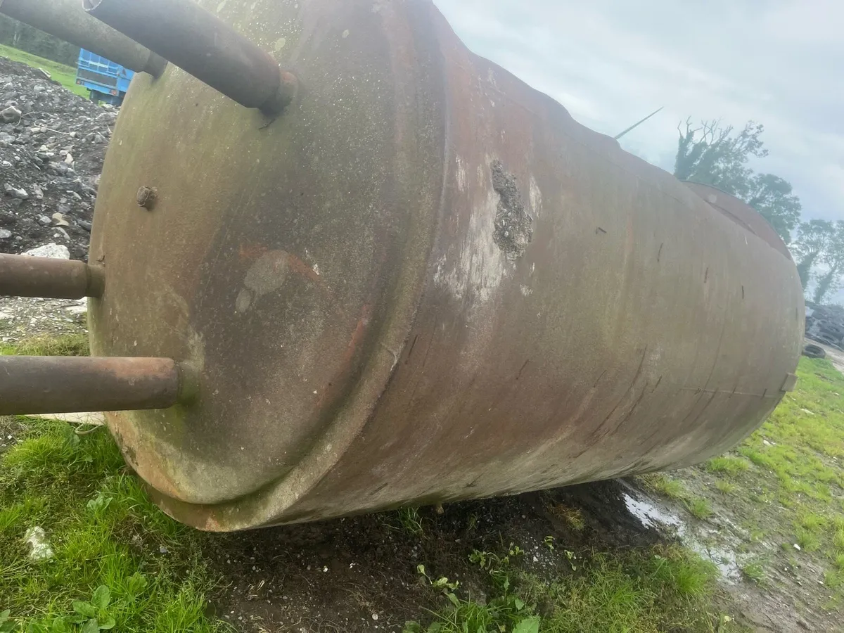 Water tank - Image 2