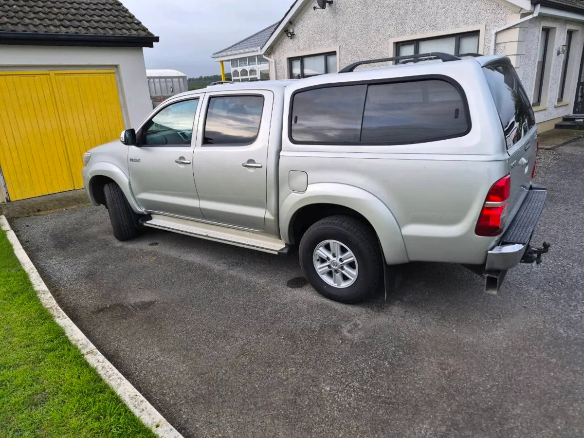 Toyota hilux HL3 - Image 2