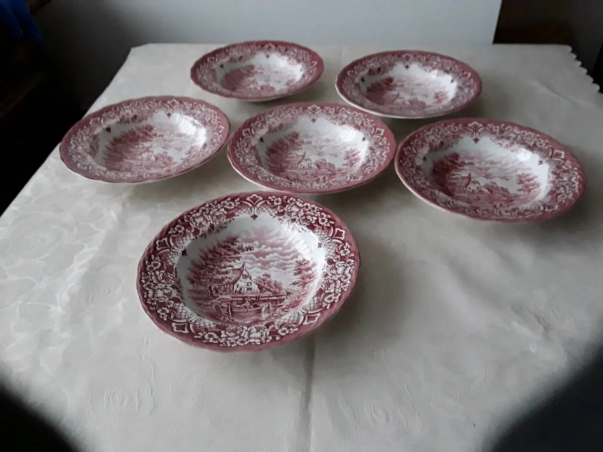 Six beautiful collectibles soup or stew bowls perf - Image 3