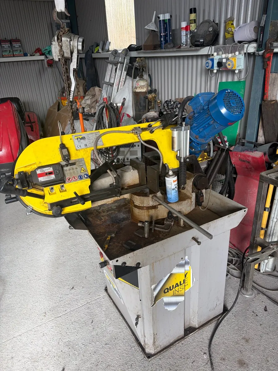 Band saw - Image 3