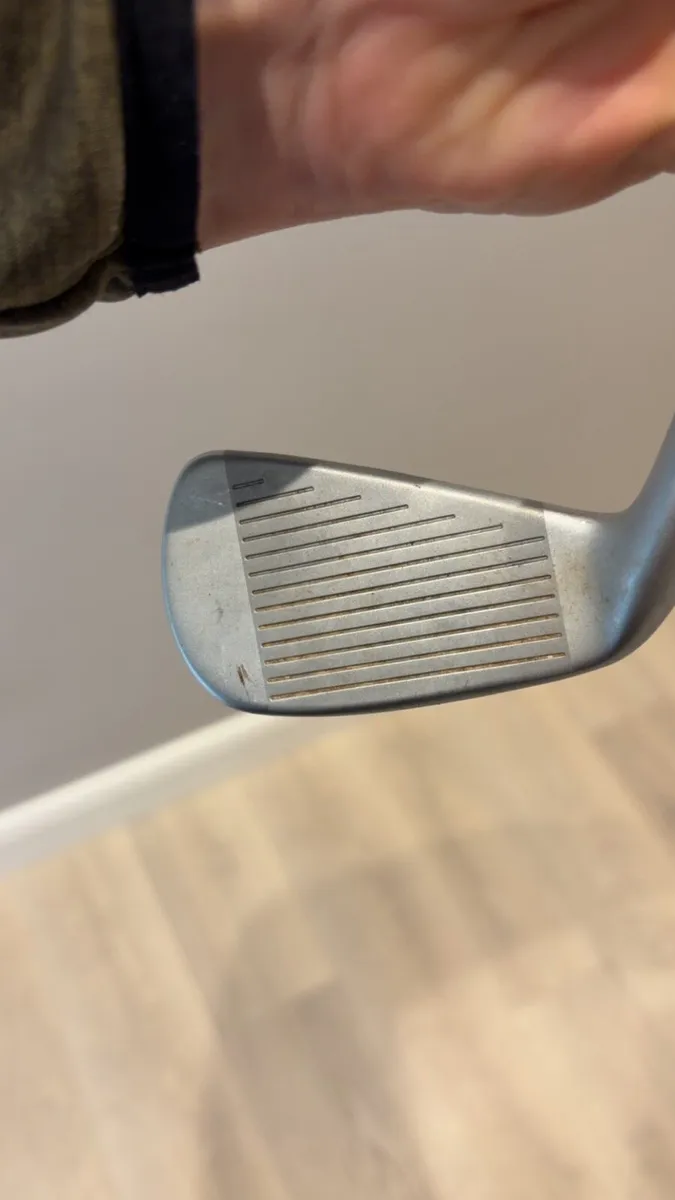 Taylormade 2 iron Udi - Image 3
