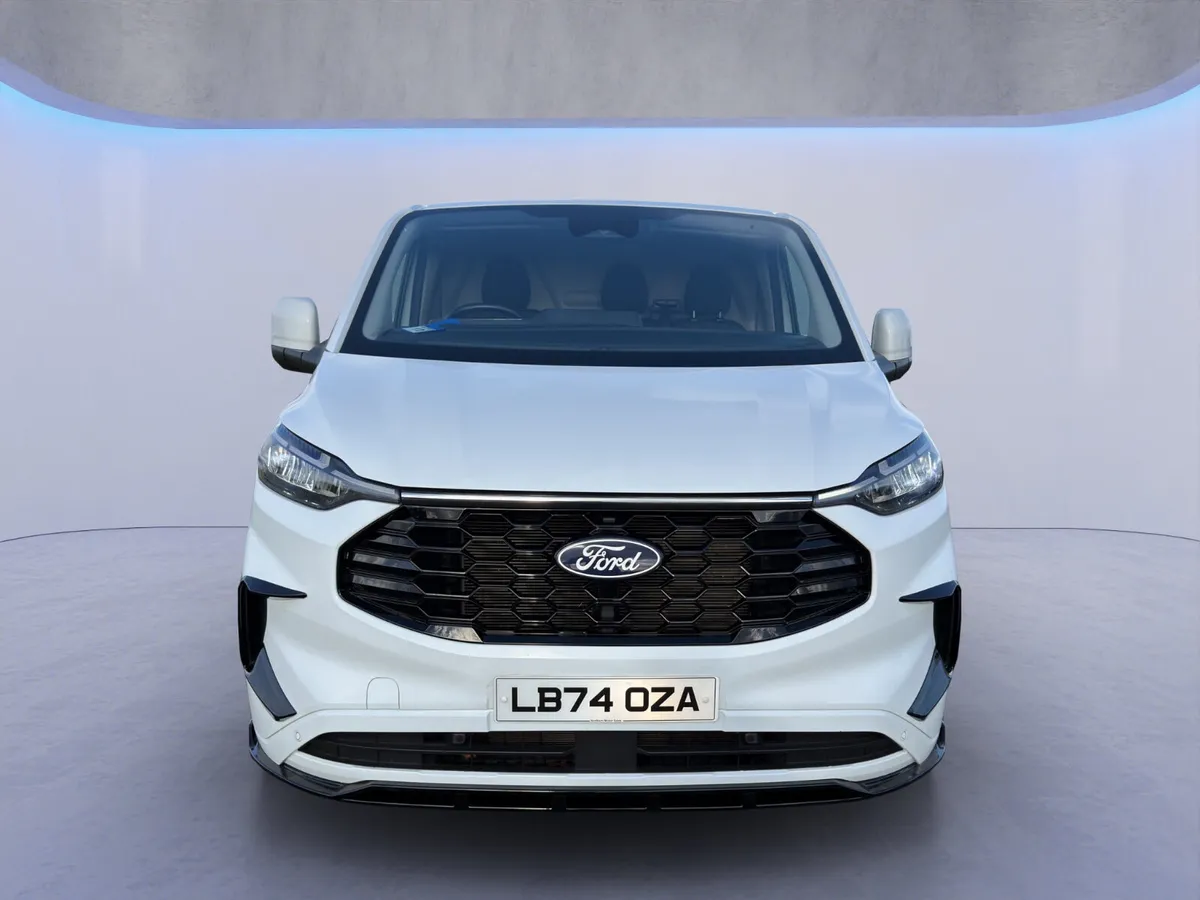 2024 Ford Transit Custom Limited - Image 2