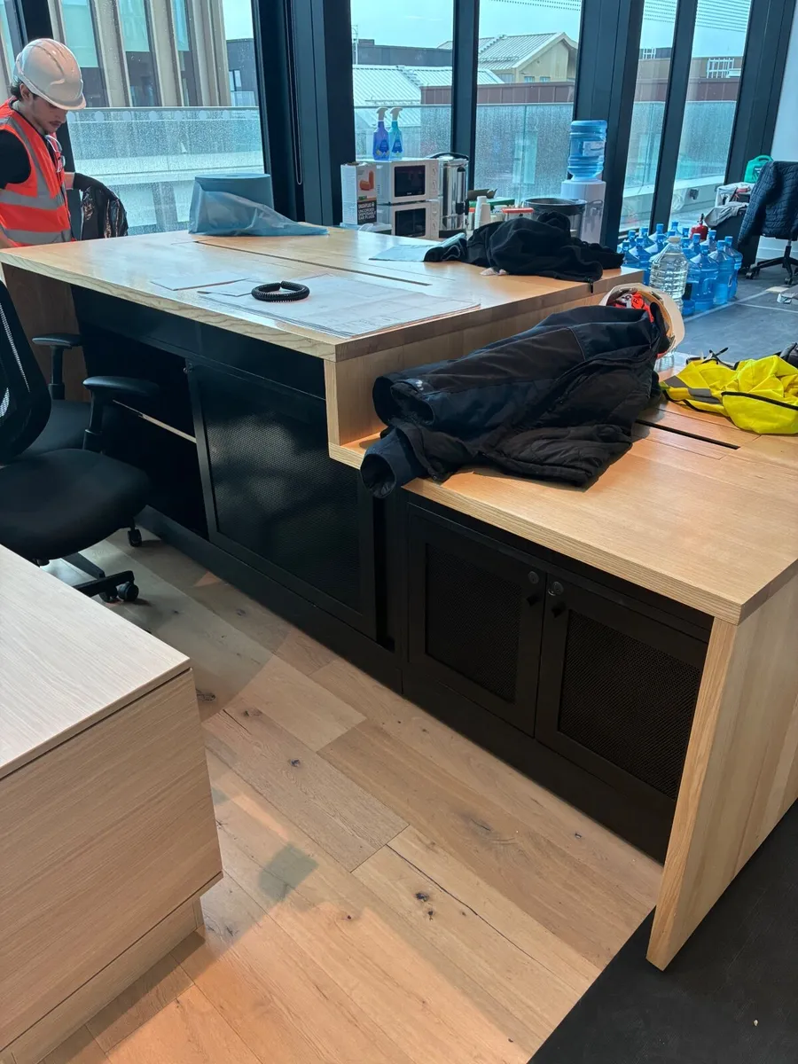 Office furniture - Image 4