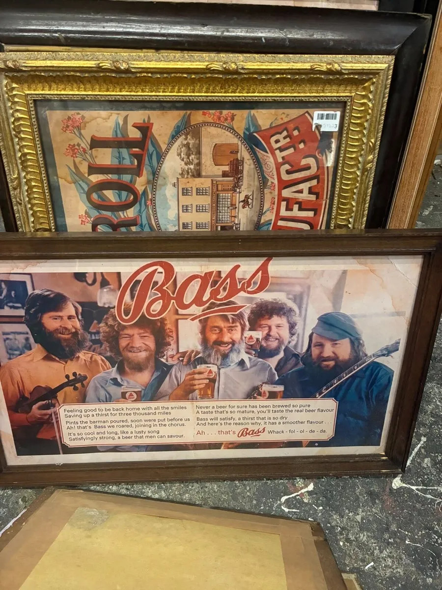 Irish 🇮🇪 pub memorabilia by gone times - Image 4