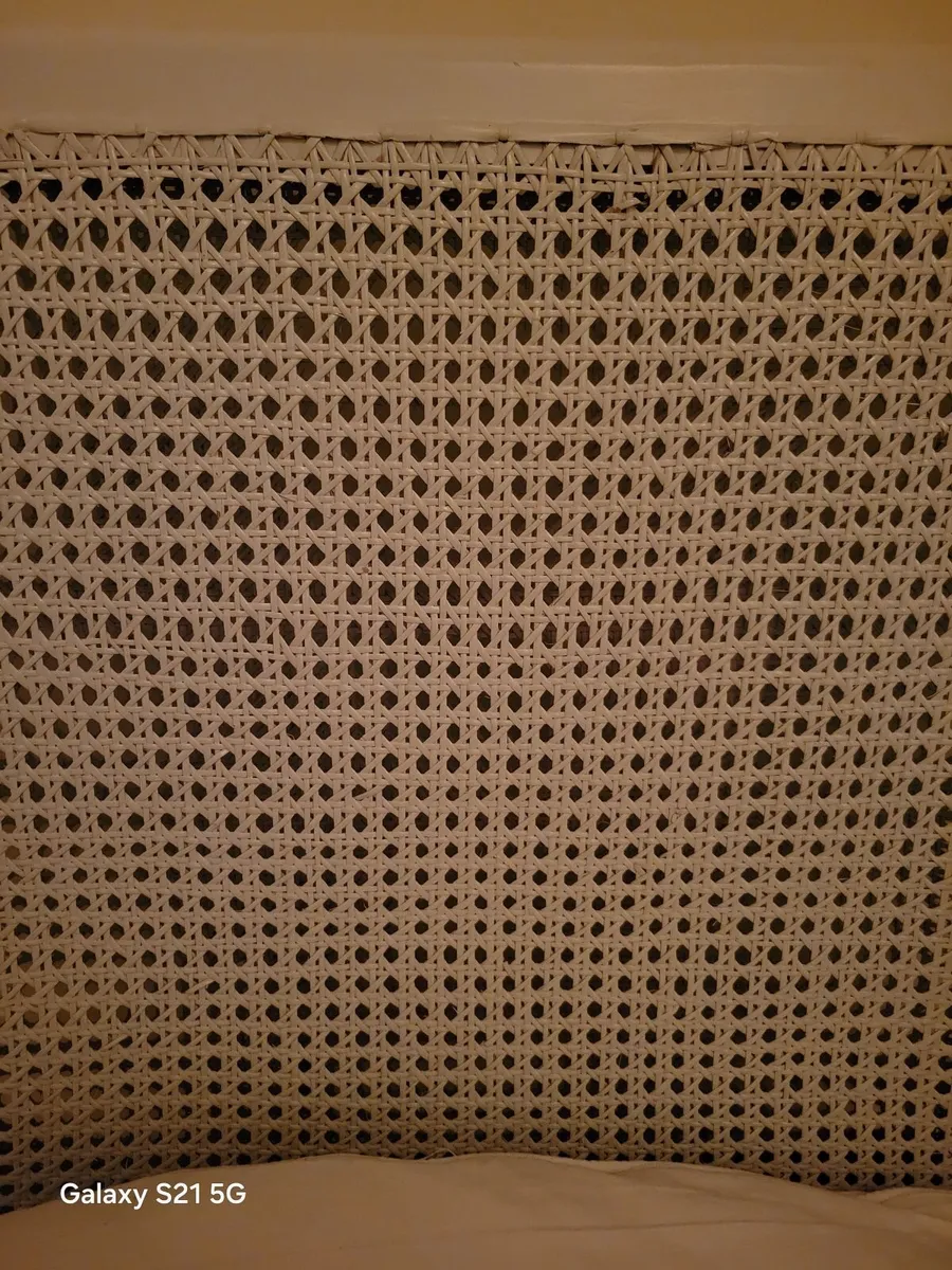 Comfortable Chair - Image 2