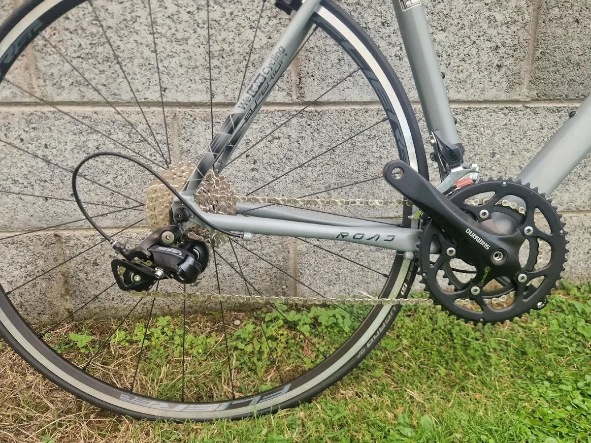 Skoda road road bicycle - Image 2