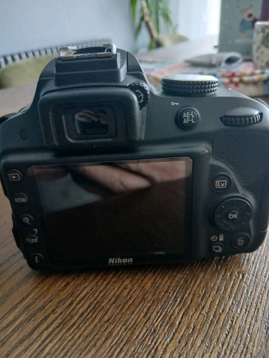 NIKON D3300 CAMERA - Image 2
