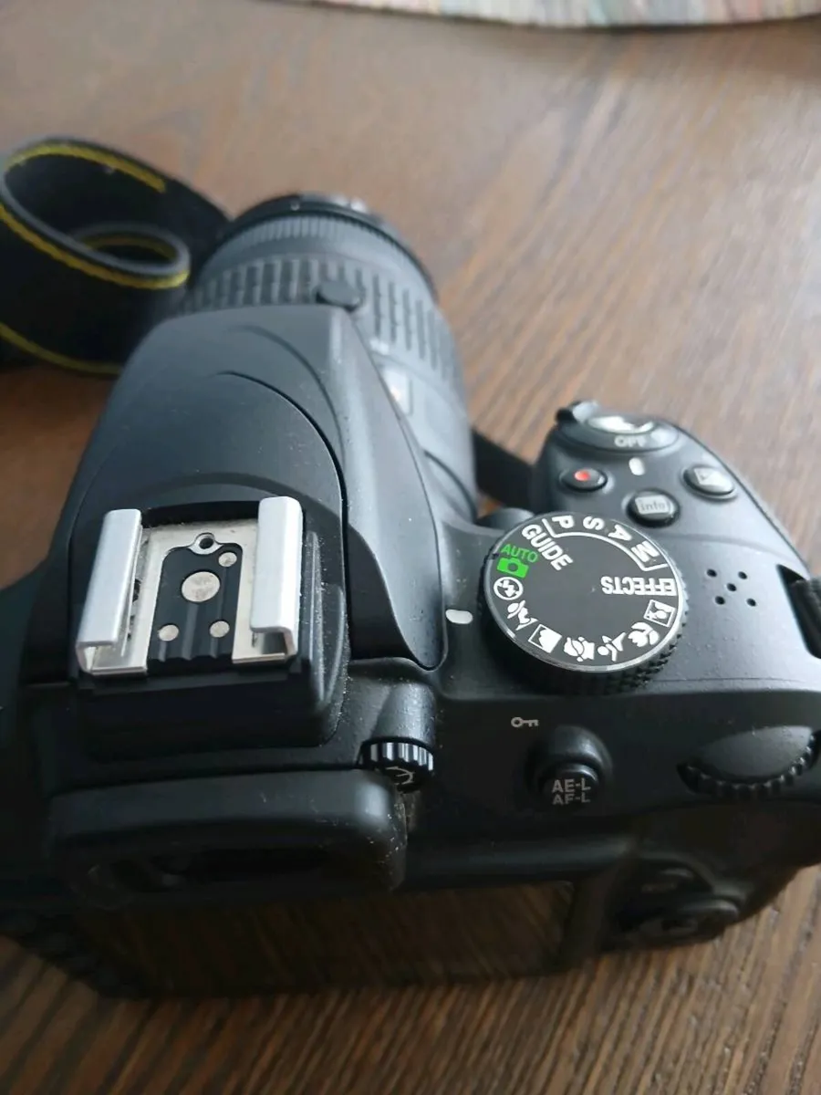 NIKON D3300 CAMERA - Image 3