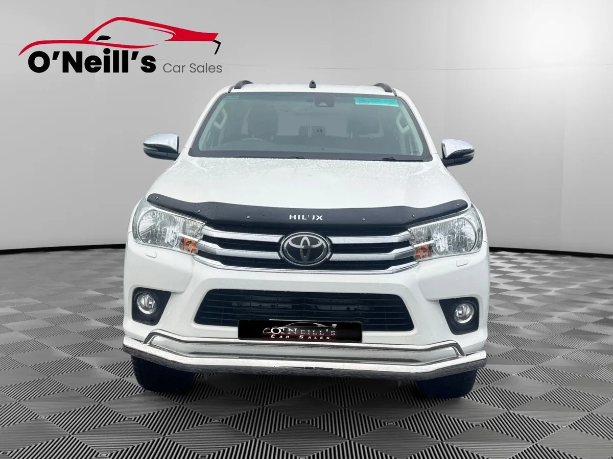 Toyota Hilux 2020, SR5 4DR   #490    NO VAT! - Image 2