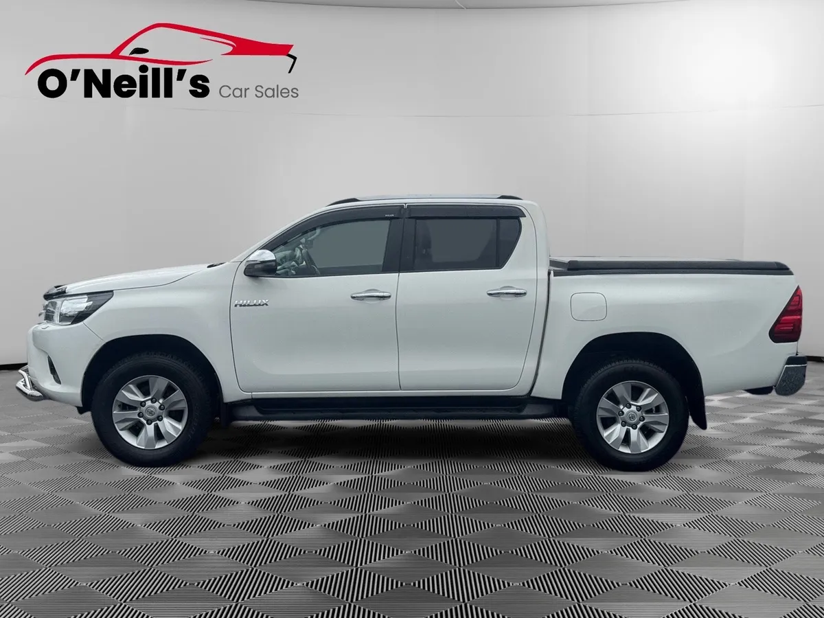 Toyota Hilux 2020, SR5 4DR   #490    NO VAT! - Image 4