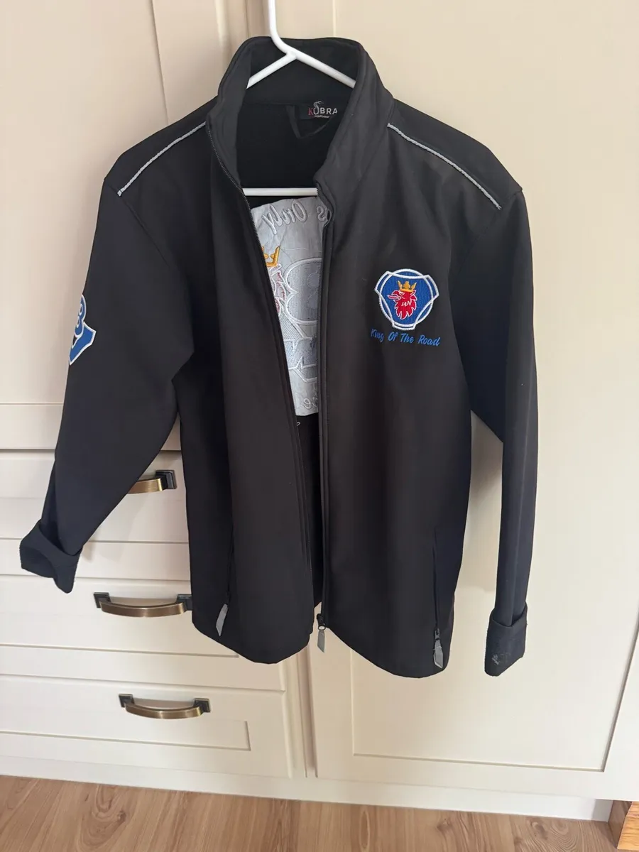 Jacket - Image 3