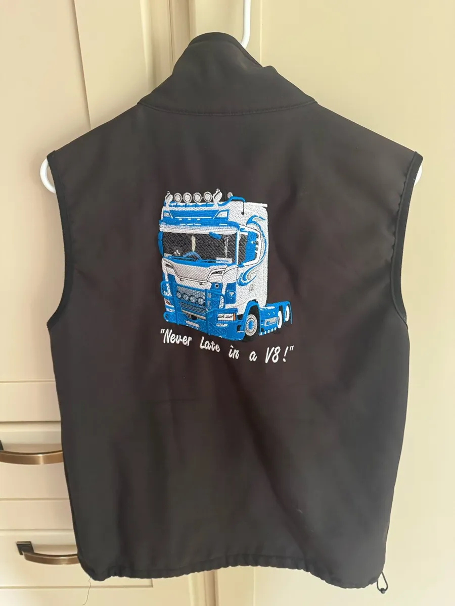Jacket - Image 4