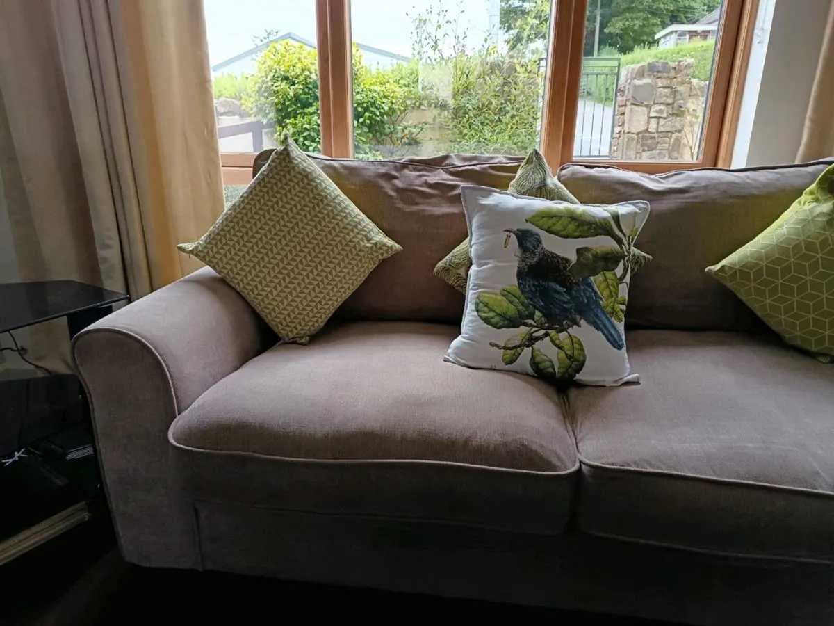 Two couches - Image 1
