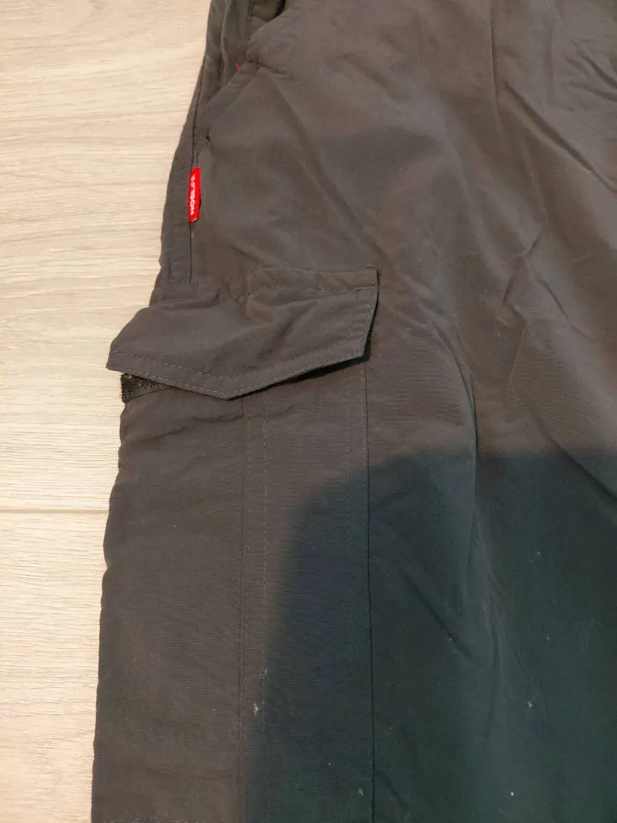 Mens Craghoppers hiking trousers - Image 3