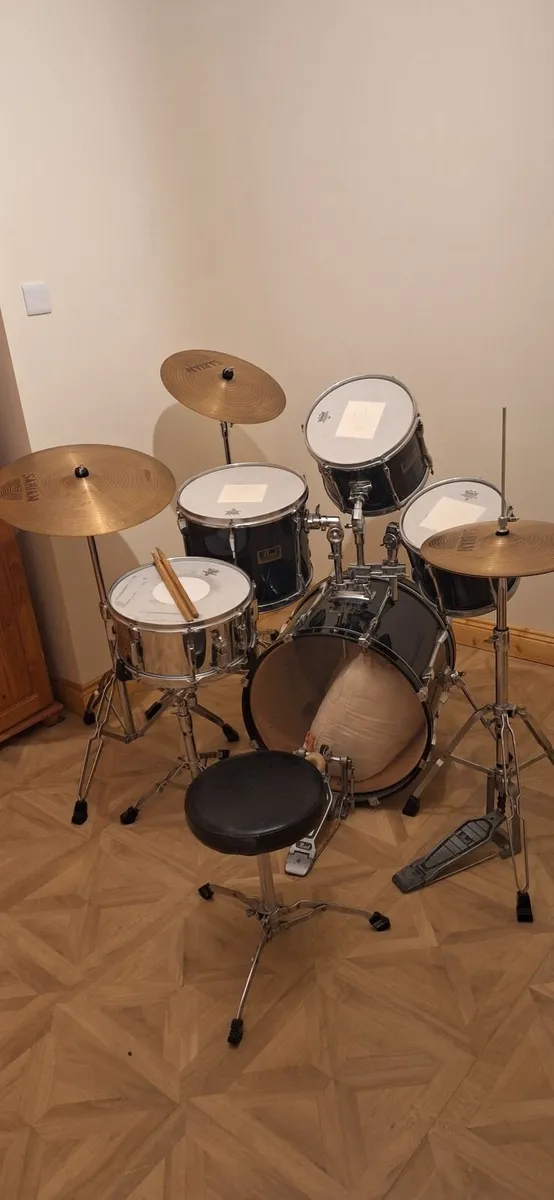 Set of Drums - Image 2
