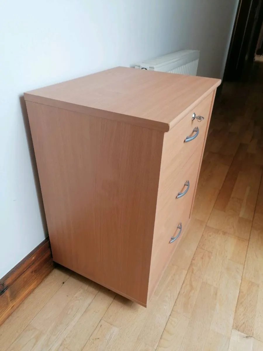 3-Drawer Cabinet - Image 2