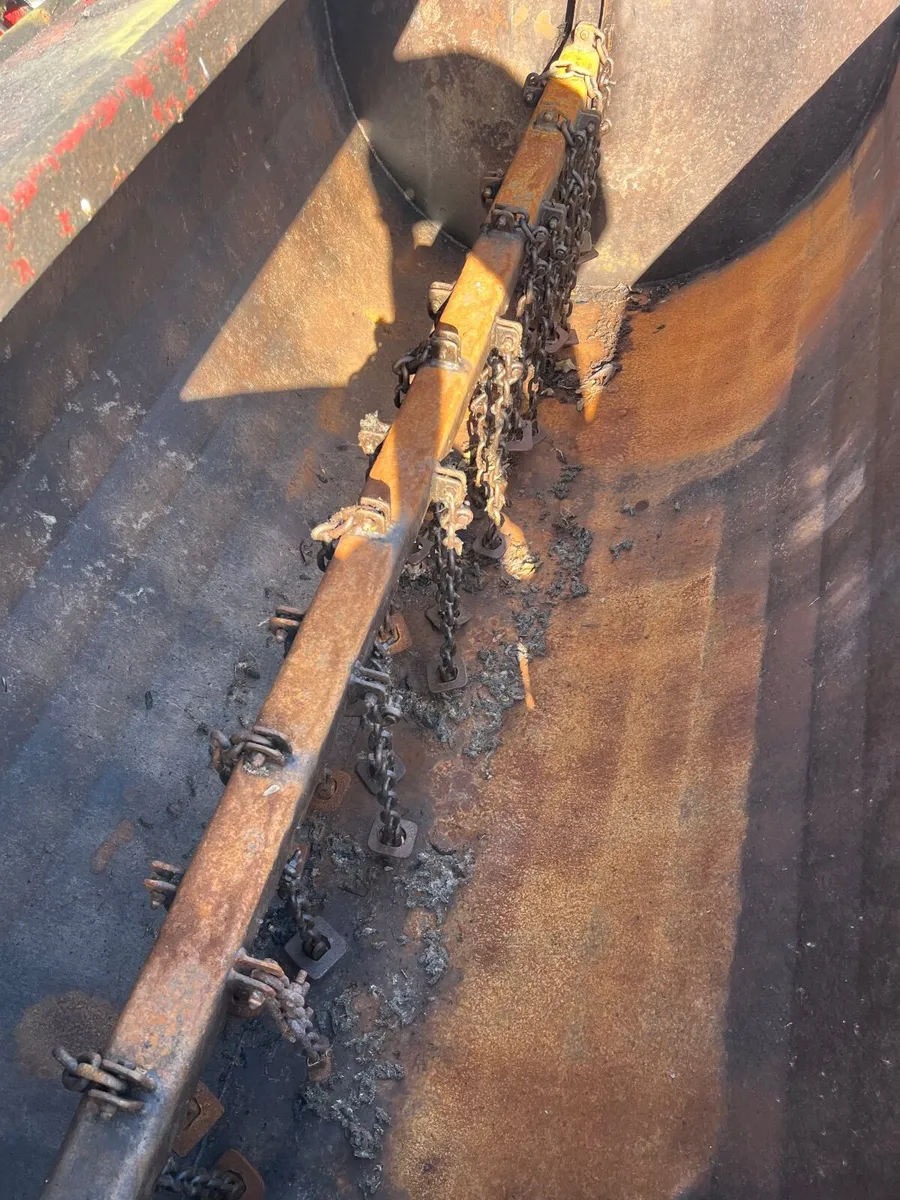 Rotary Dung Spreader - Image 3