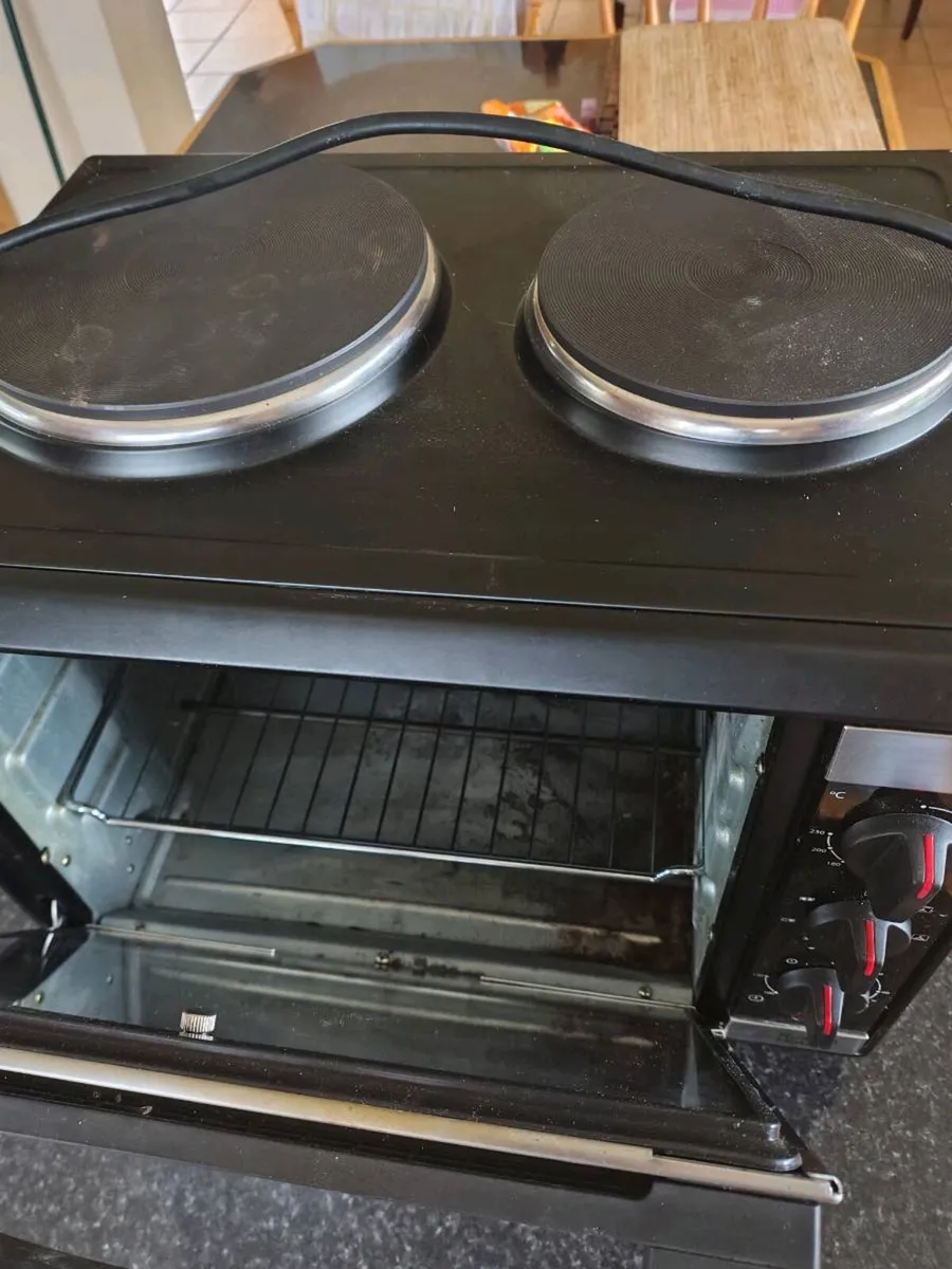 Russell Hobbs Mini Kitchen (plug in) - Image 2