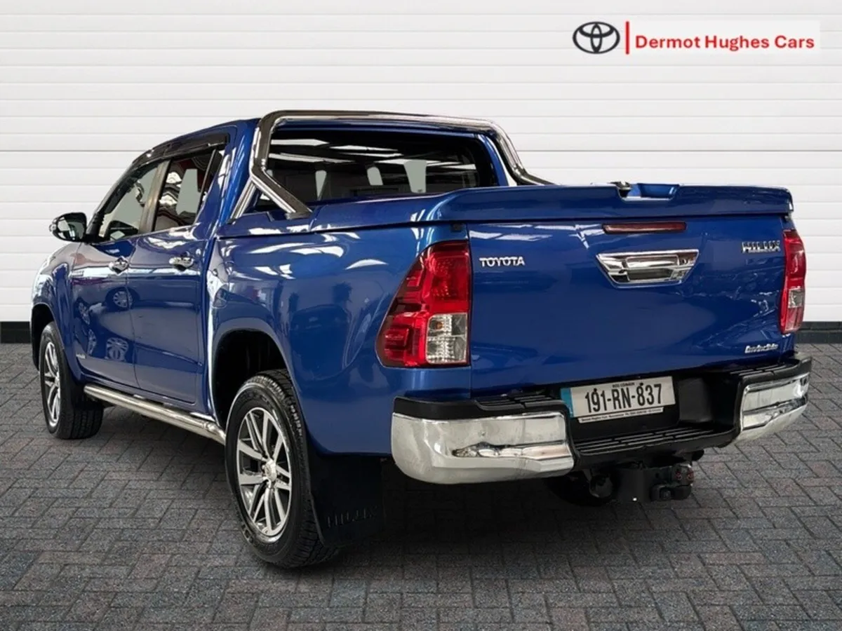 Toyota Hilux DC INVINCIBLE AUTO- €25,950 + VAT - Image 2