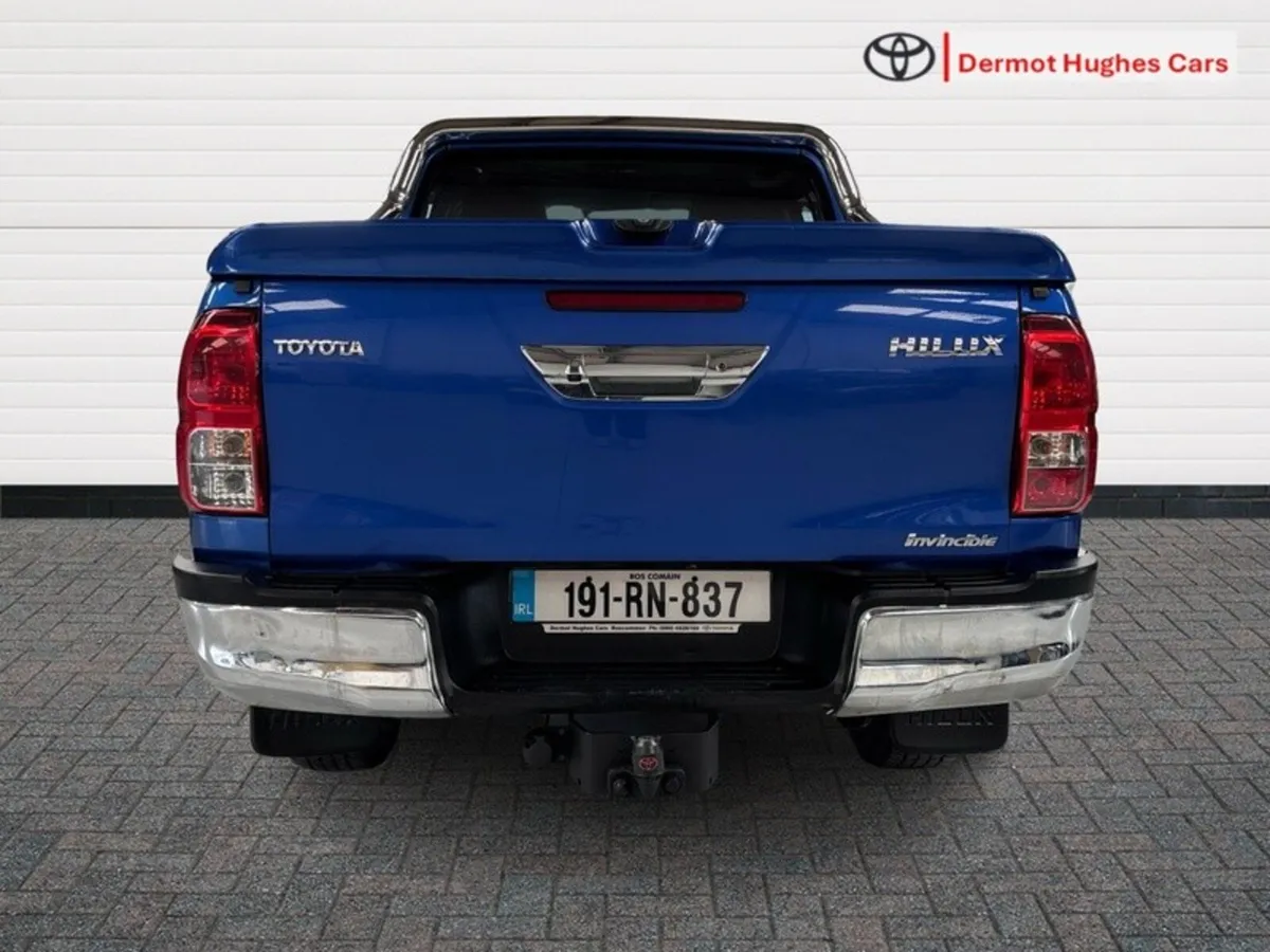 Toyota Hilux DC INVINCIBLE AUTO- €25,950 + VAT - Image 4
