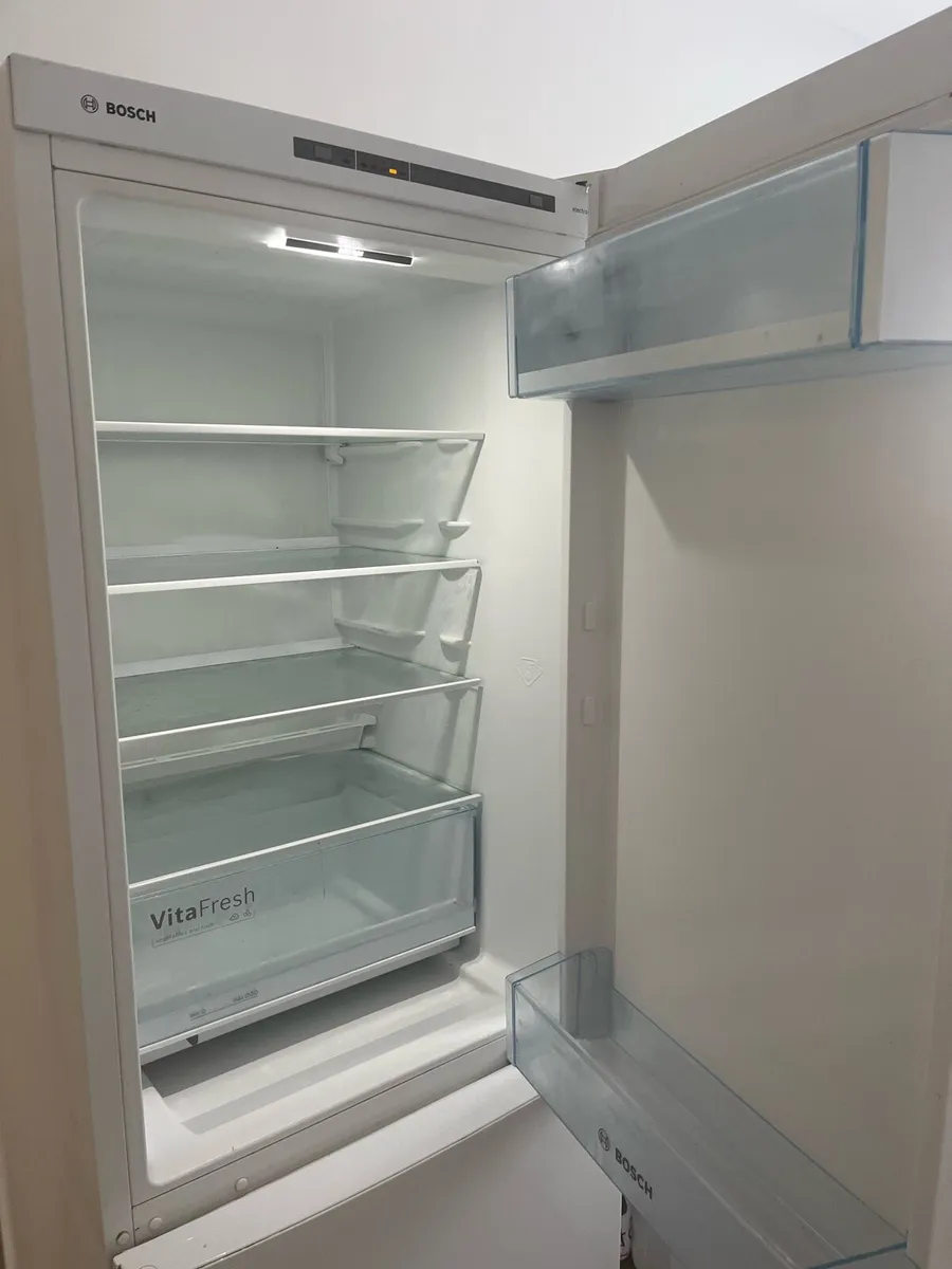 Bosh Fridge/freezer - Image 3
