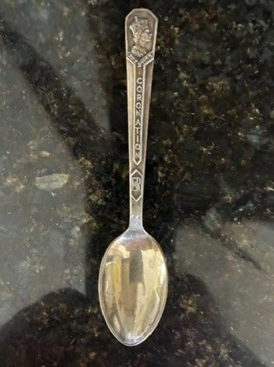 70 Souvenir Spoons - Image 4