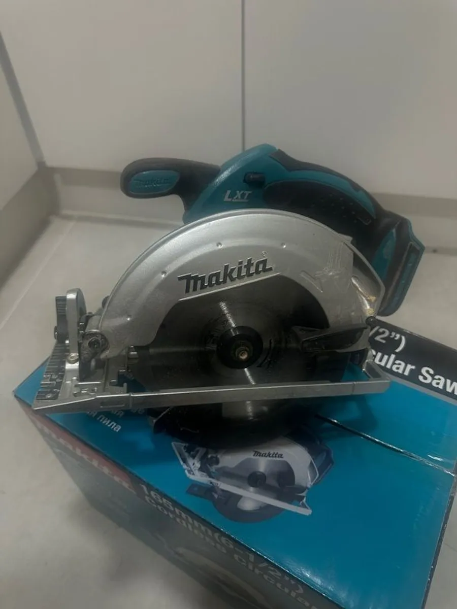 Makita In very good condition  110v - Image 1