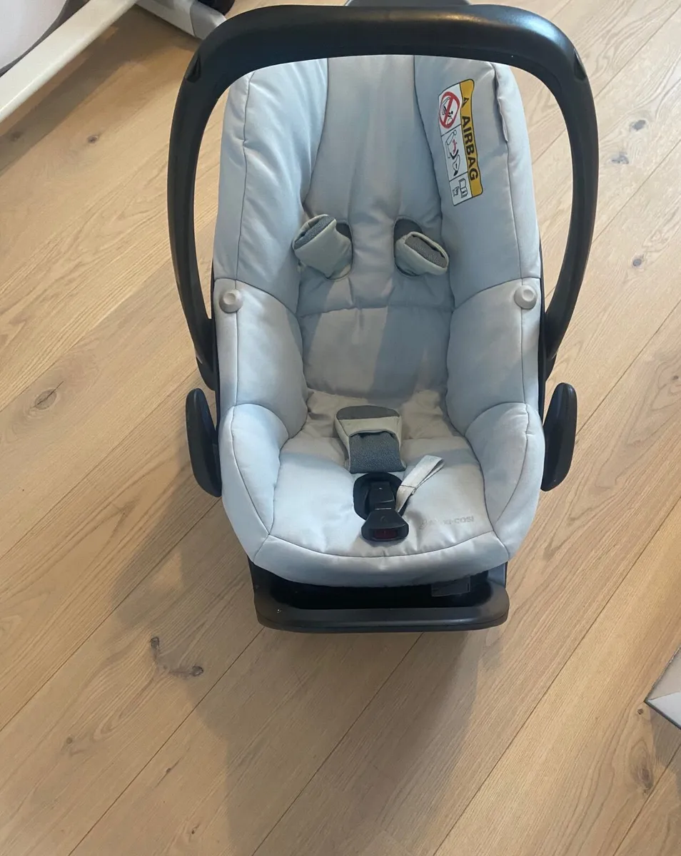 Baby Equipment - Image 1