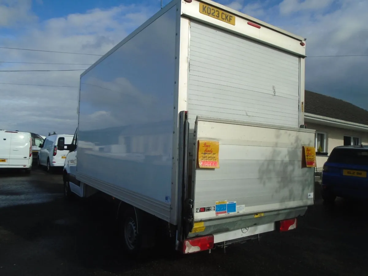 2023 Mercedes-Benz Sprinter LUTON. - Image 4