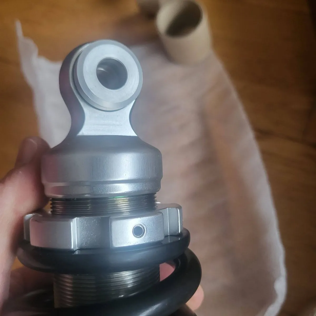 Hagon rear shock - M64071 - ZXR 750 J1-J2, L1-L3 - Image 3