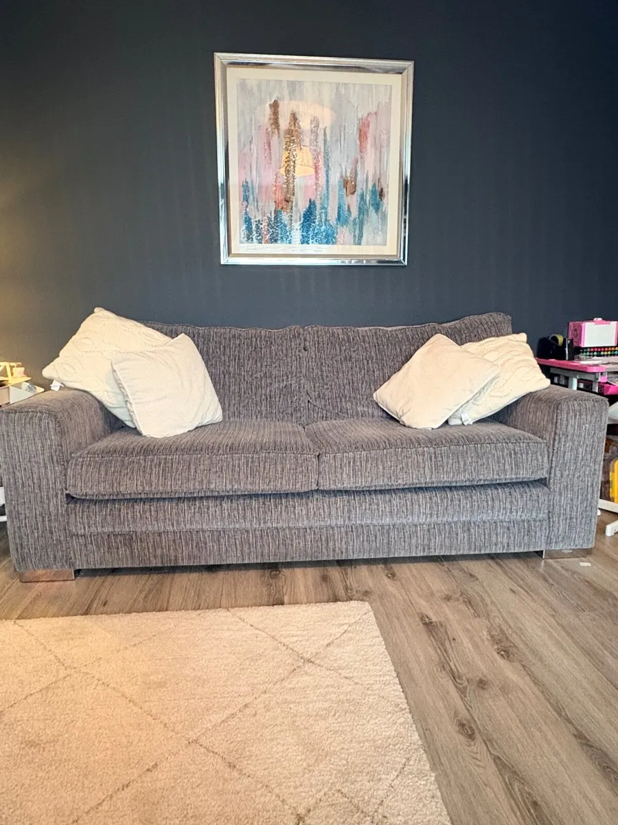 Corner sofa & 3 seater - Image 1