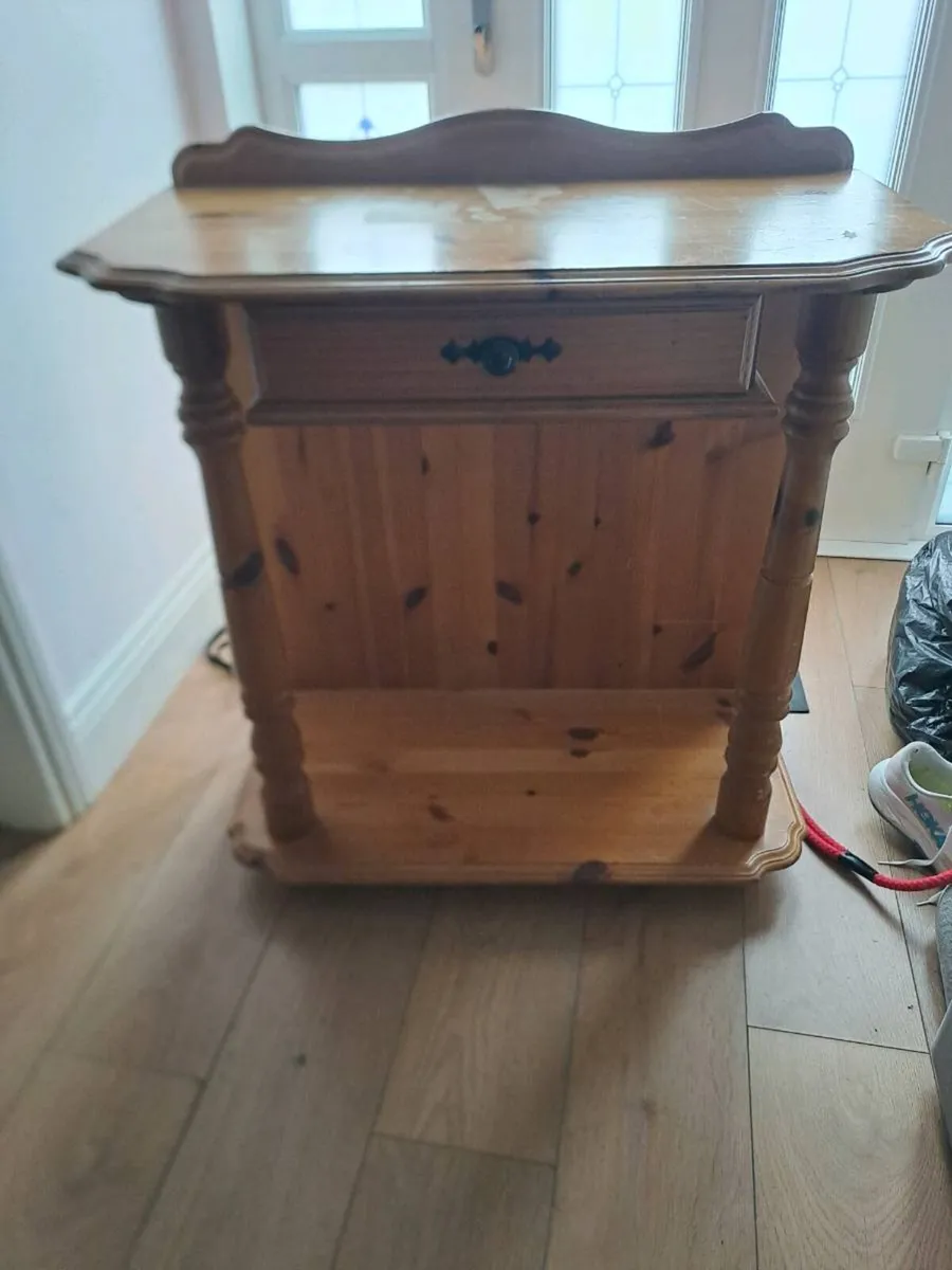 Wood hall table - Image 1