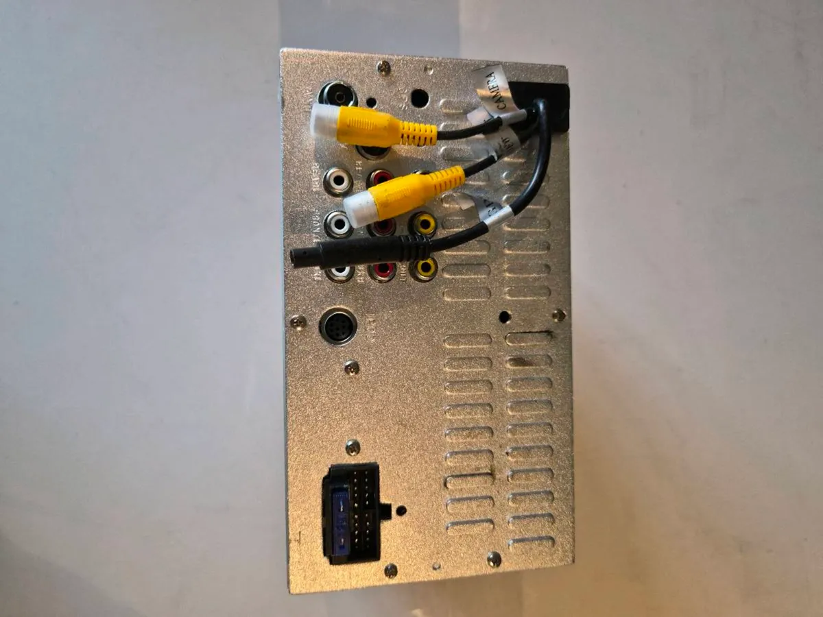 Car stereo - Image 4