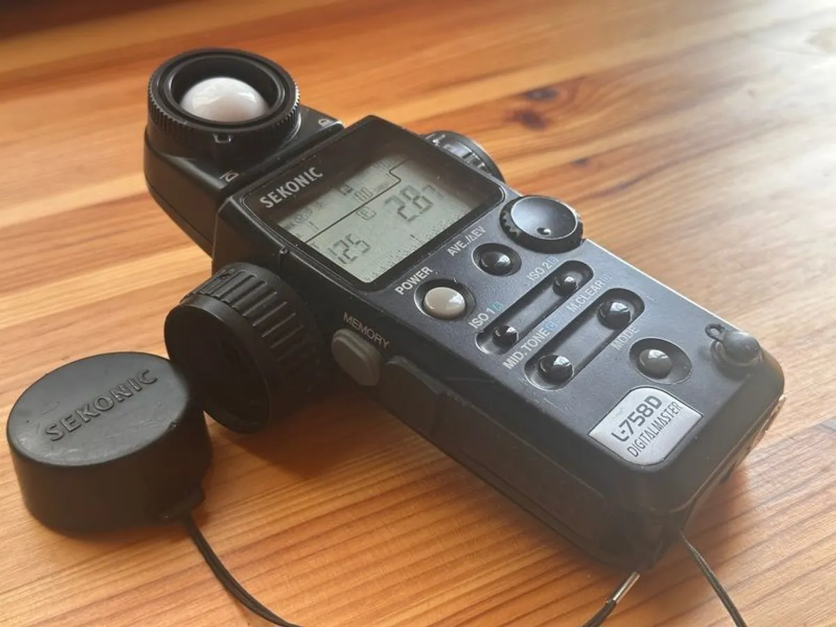 Sekonic light meter - Image 1
