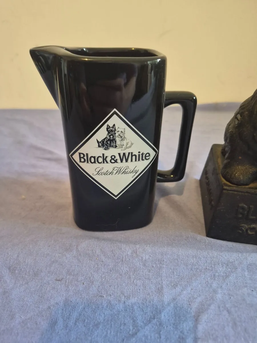 Jug and cast iron scottie - Image 1