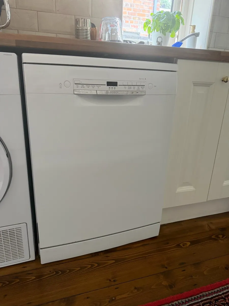 Dishwasher - Image 1