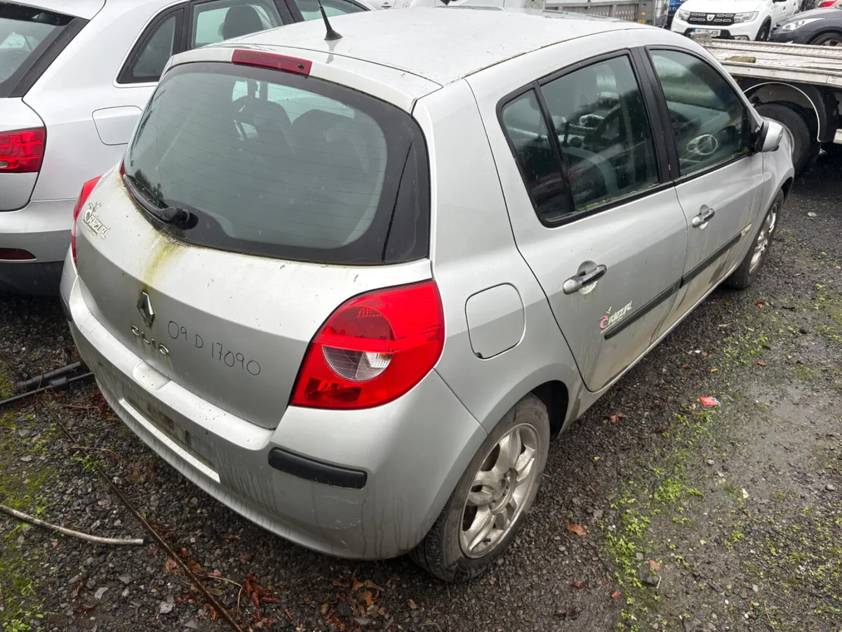 2009 Renault Clio - Image 3