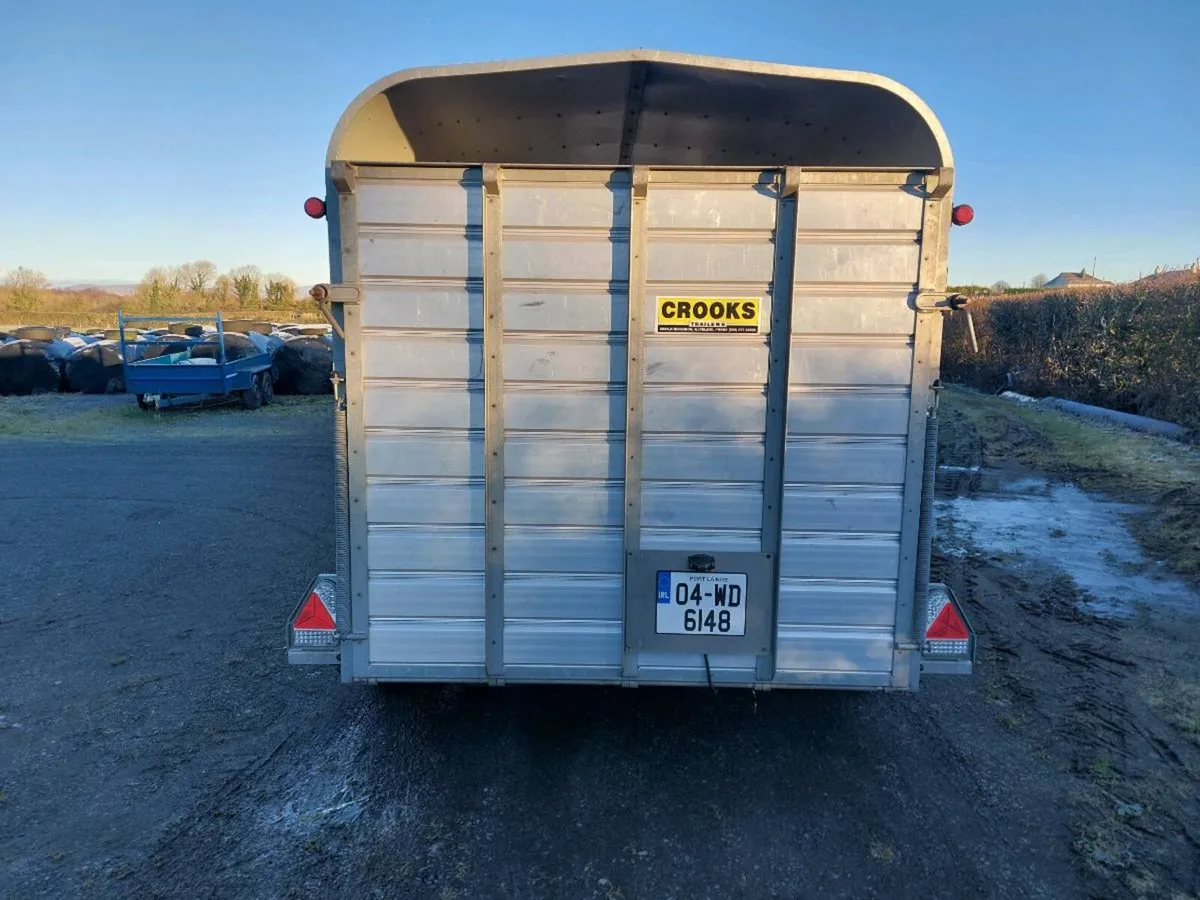 Crooks Livestock Trailer - Image 4