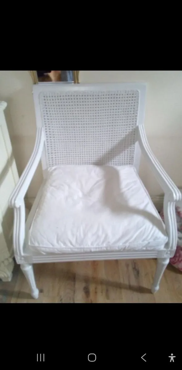 Comfortable Chair - Image 1