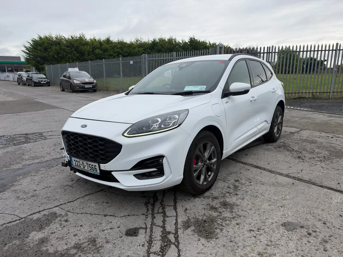 2022 Ford Kuga ST LINE  2.5phev DAMAGE REPAIRABLE - Image 2