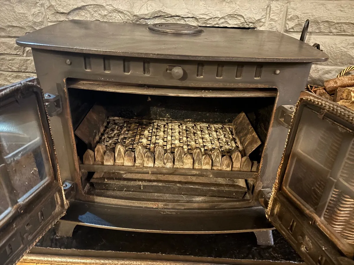 Stove - Image 2
